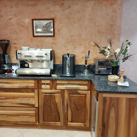 בארג'ס Hotel La Montagne Fleurie מראה חיצוני תמונה