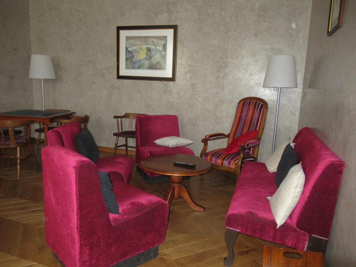 בארג'ס Hotel La Montagne Fleurie מראה חיצוני תמונה
