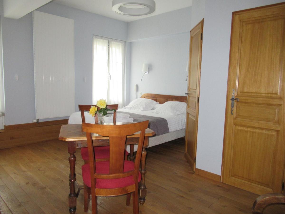 בארג'ס Hotel La Montagne Fleurie מראה חיצוני תמונה