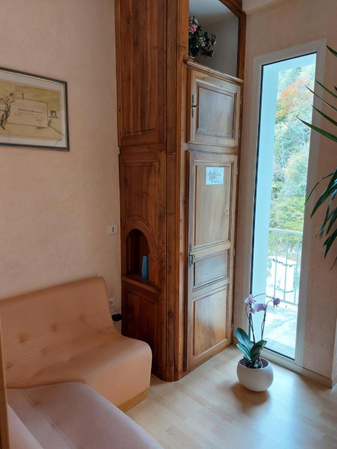 בארג'ס Hotel La Montagne Fleurie מראה חיצוני תמונה