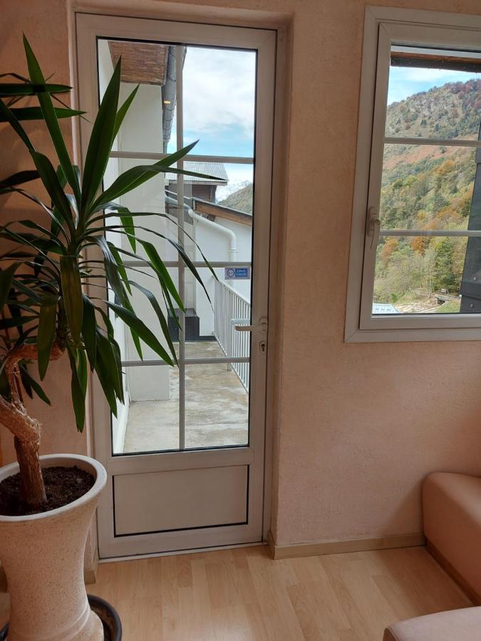 בארג'ס Hotel La Montagne Fleurie מראה חיצוני תמונה